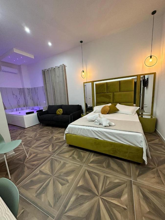 San Ferdinando Suite Room Неаполь Экстерьер фото