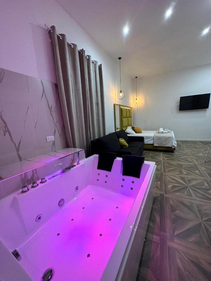 San Ferdinando Suite Room Неаполь Экстерьер фото