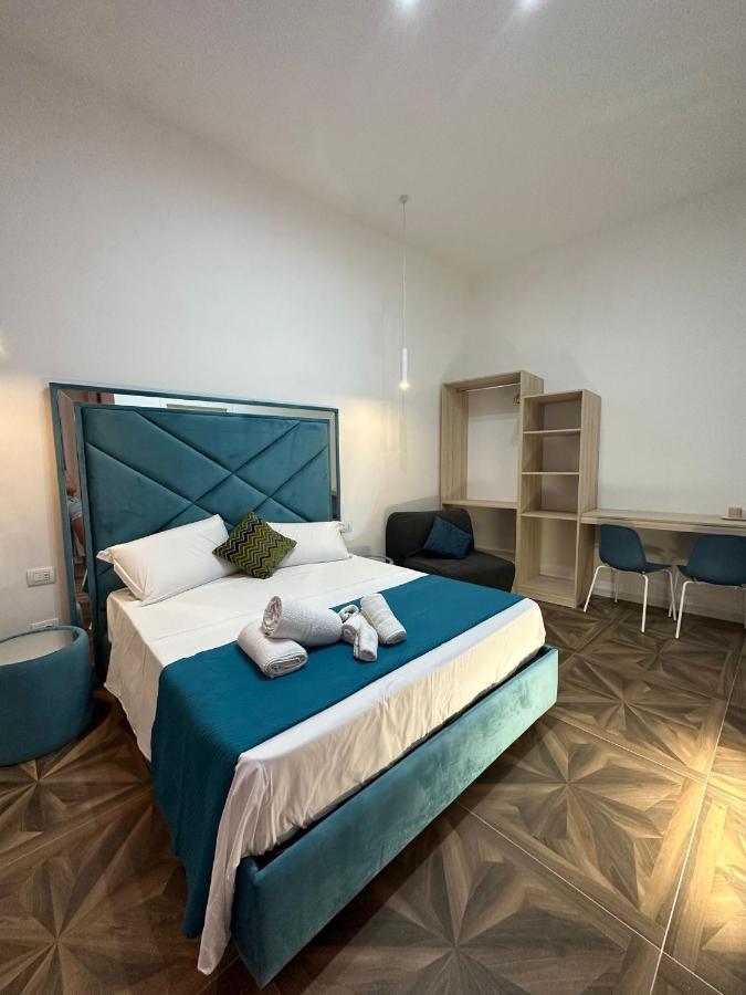 San Ferdinando Suite Room Неаполь Экстерьер фото